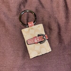 Coach Beige Crimson Vtg Signature Leather Photo Frame  Keychain Purse Charm